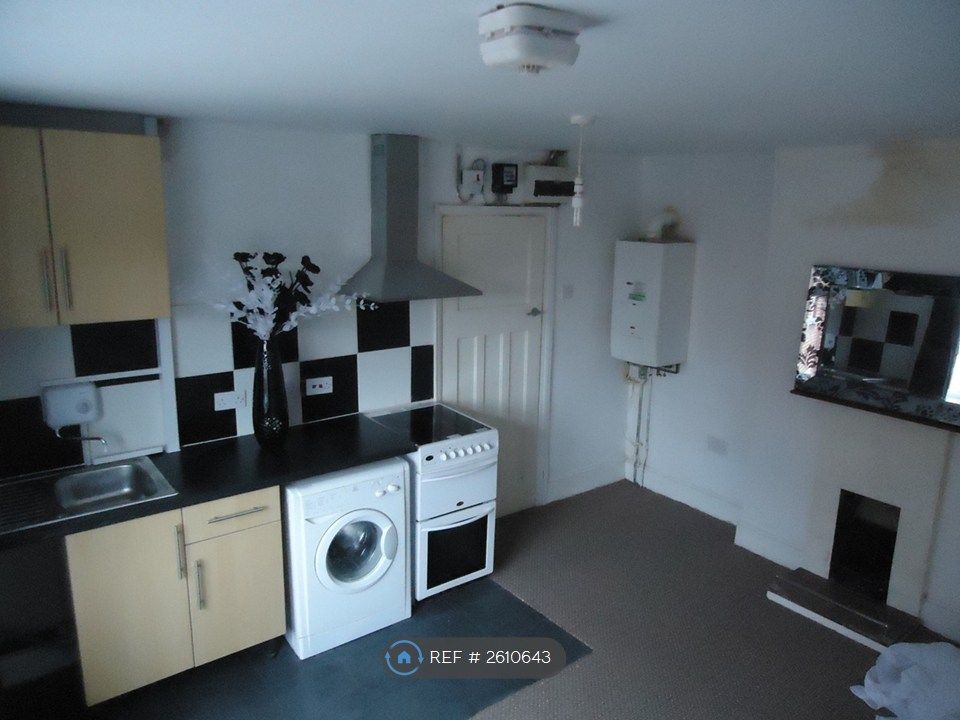 Property photo 3 of 5