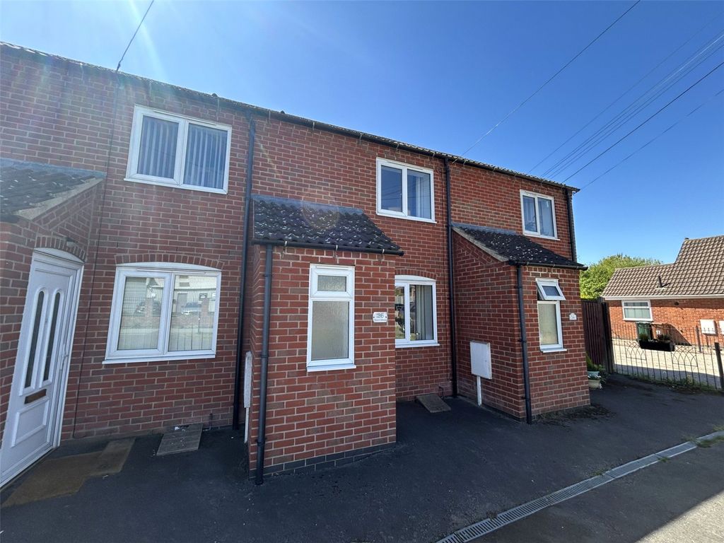 Property photo 1 of 15 Front