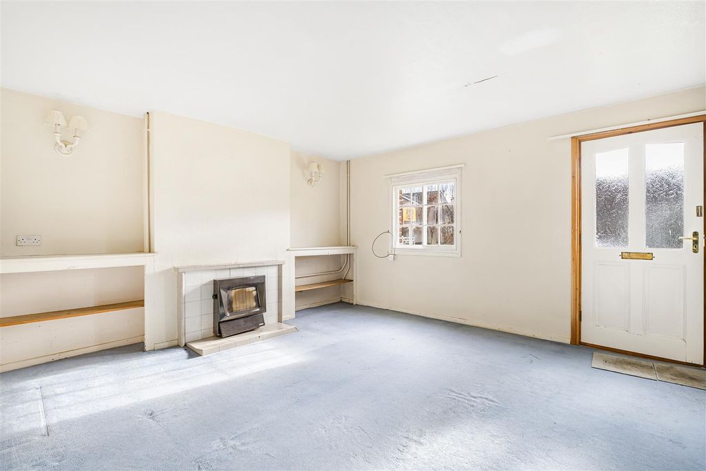 Property photo 3 of 15 13_47888.Jpg