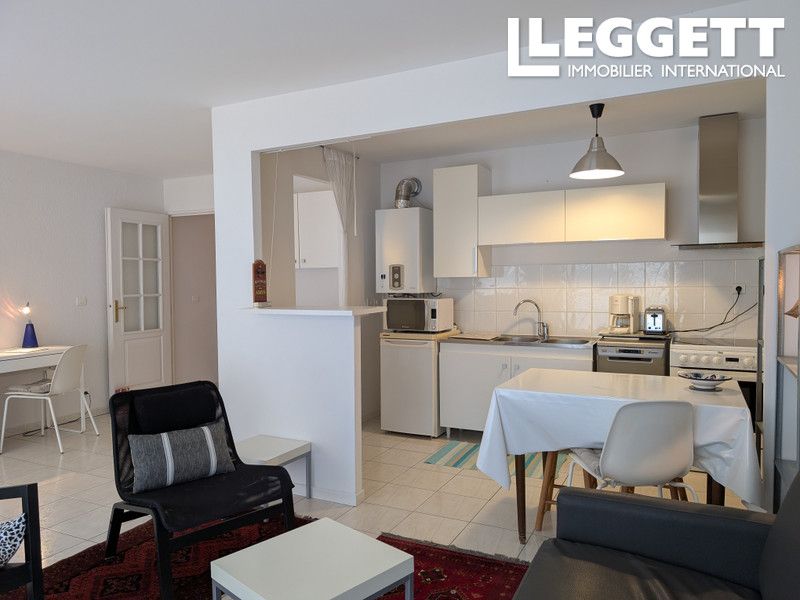 Property photo 2 of 8