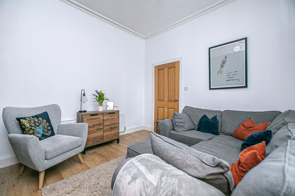 Property photo 3 of 29 Property Image 3