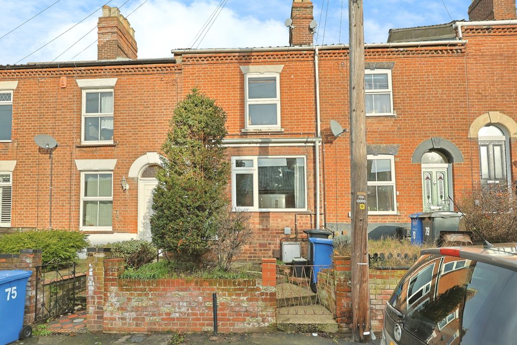 Property photo 1 of 19