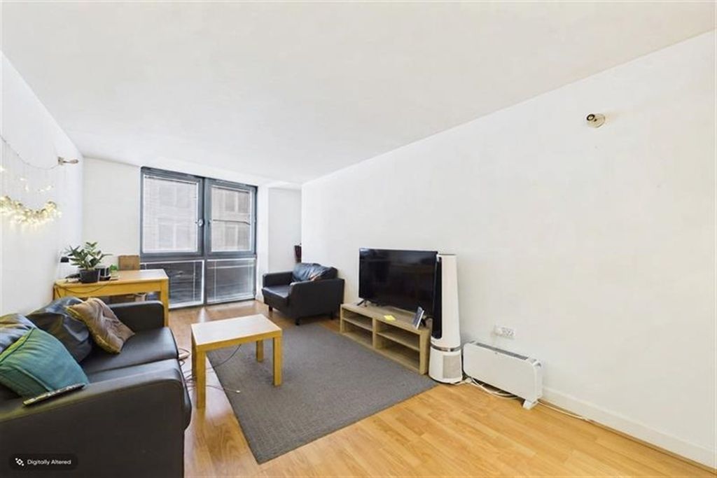 Property photo 1 of 5 (Main)