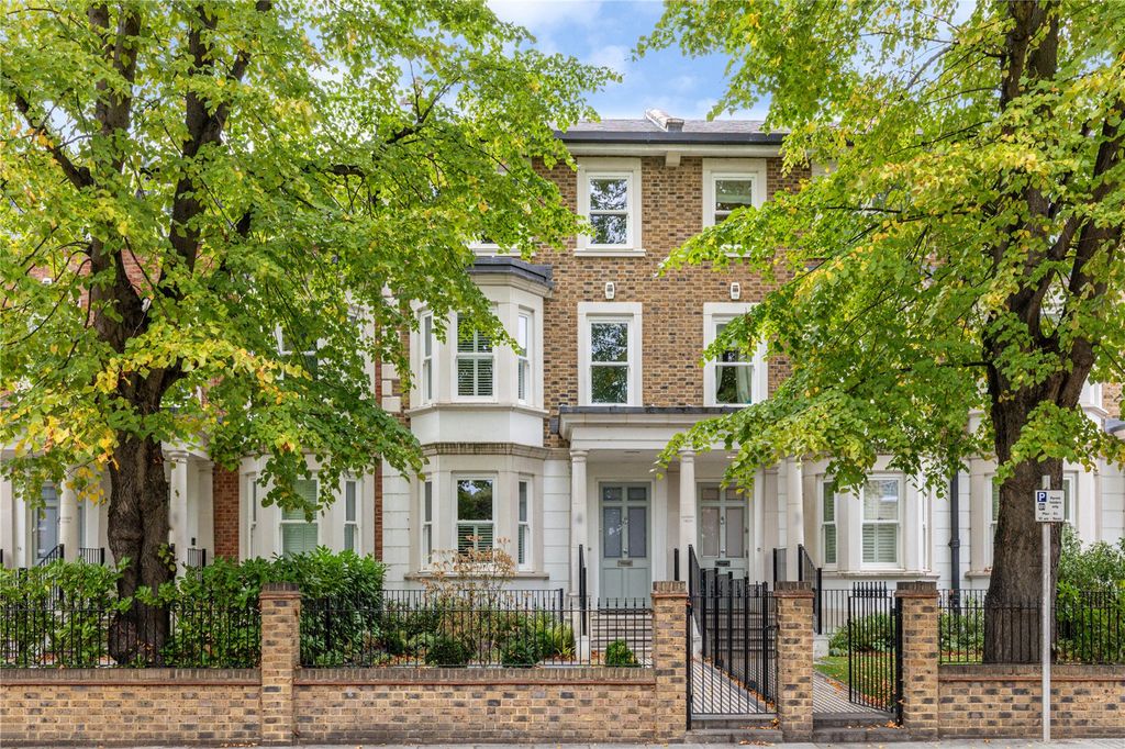 Property photo 1 of 23 Exterior