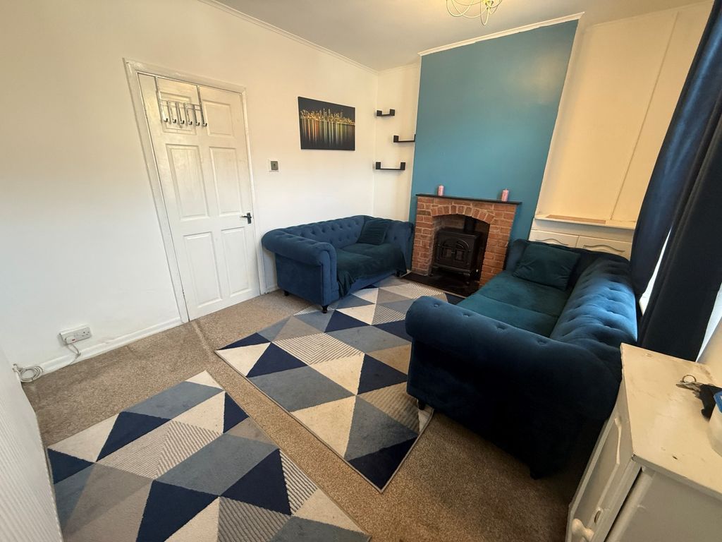 Property photo 2 of 12 Img_9612