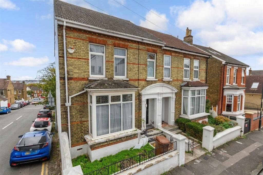 Property photo 1 of 19 Picture No. 22