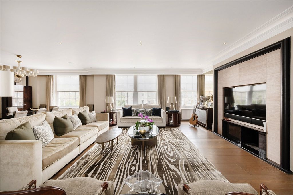 Property photo 2 of 23 Reception Room