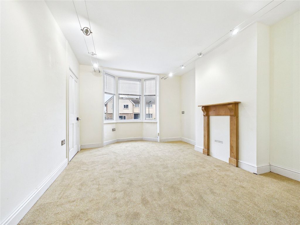 Property photo 2 of 11 Picture No. 08