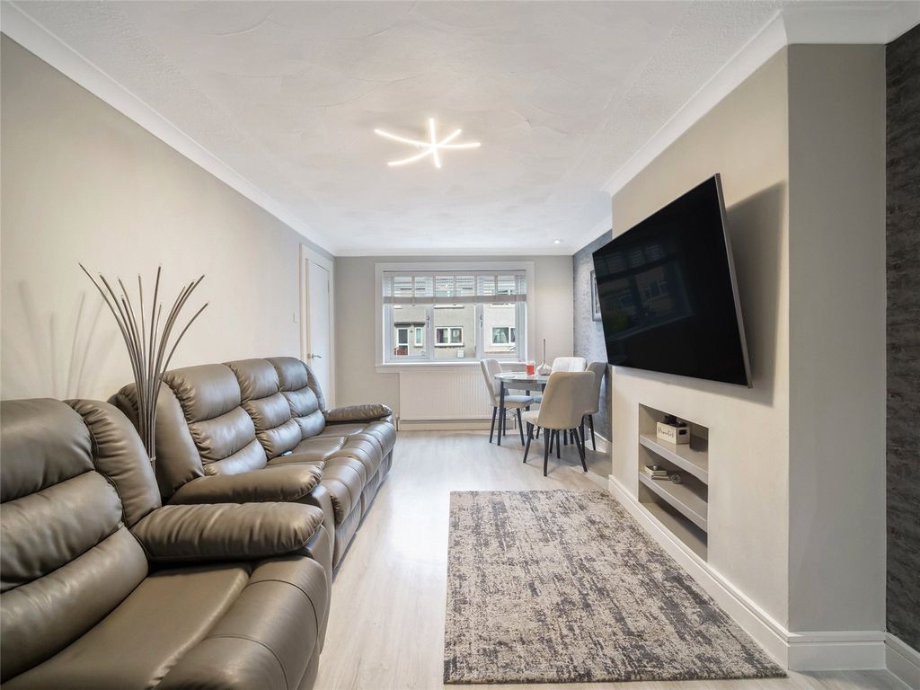 Property photo 3 of 20 Picture No. 13