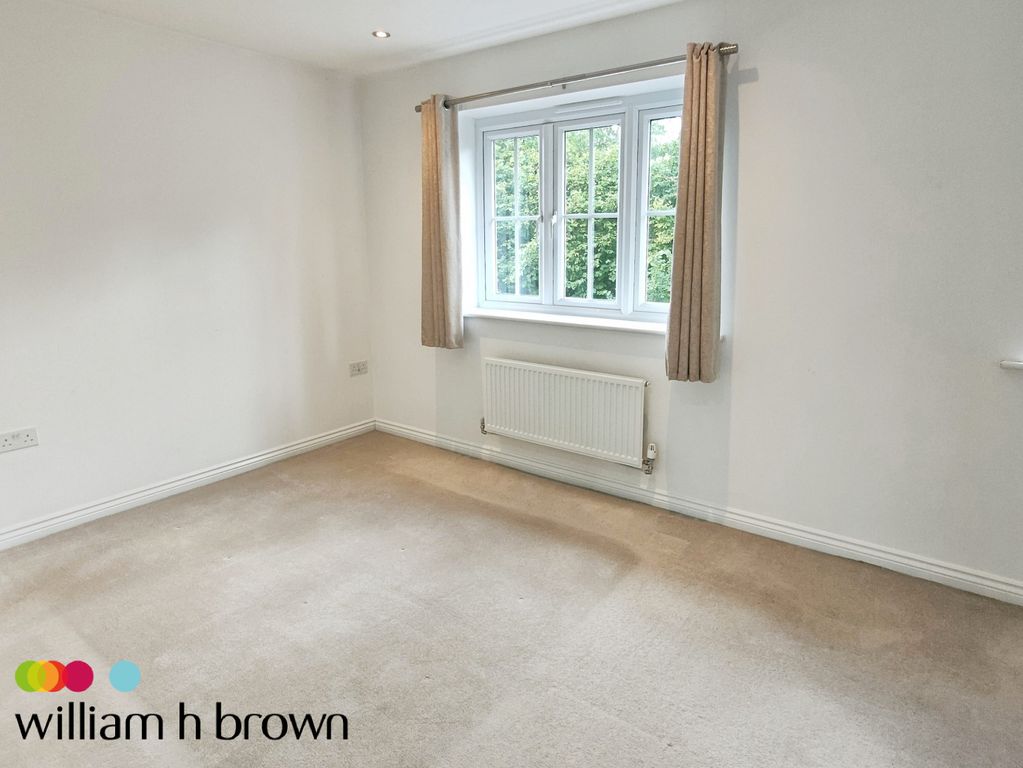 Property photo 2 of 19 Image