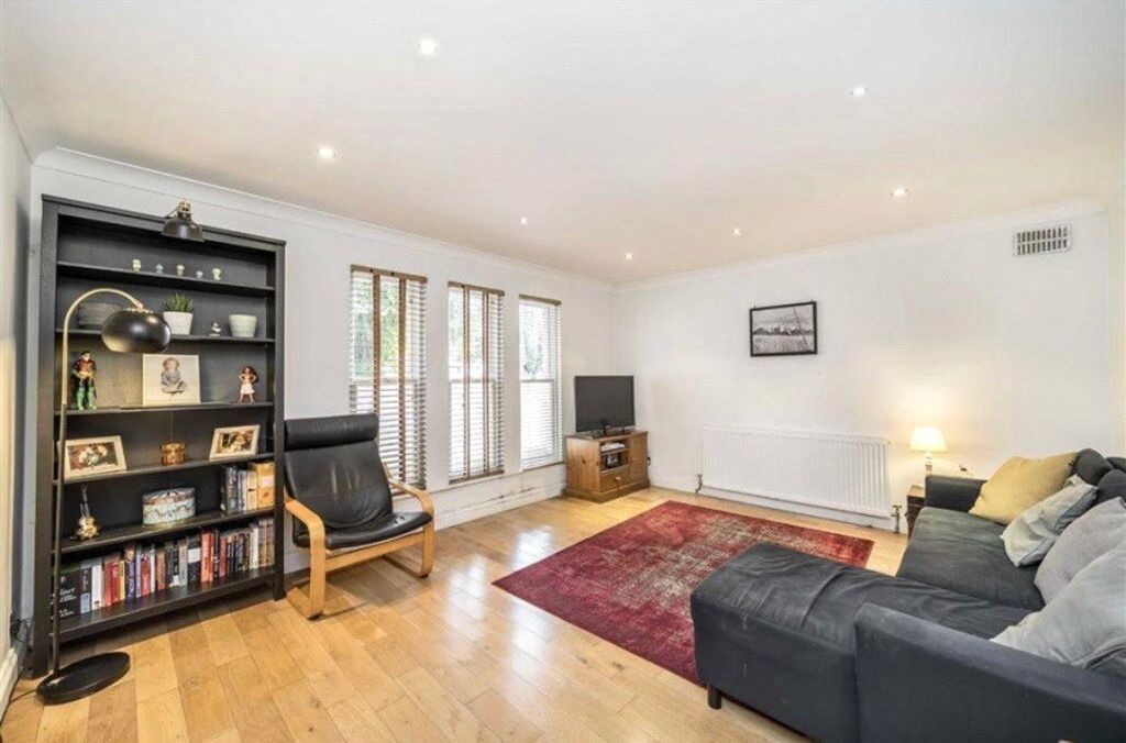 Property photo 2 of 7 Picture No. 08