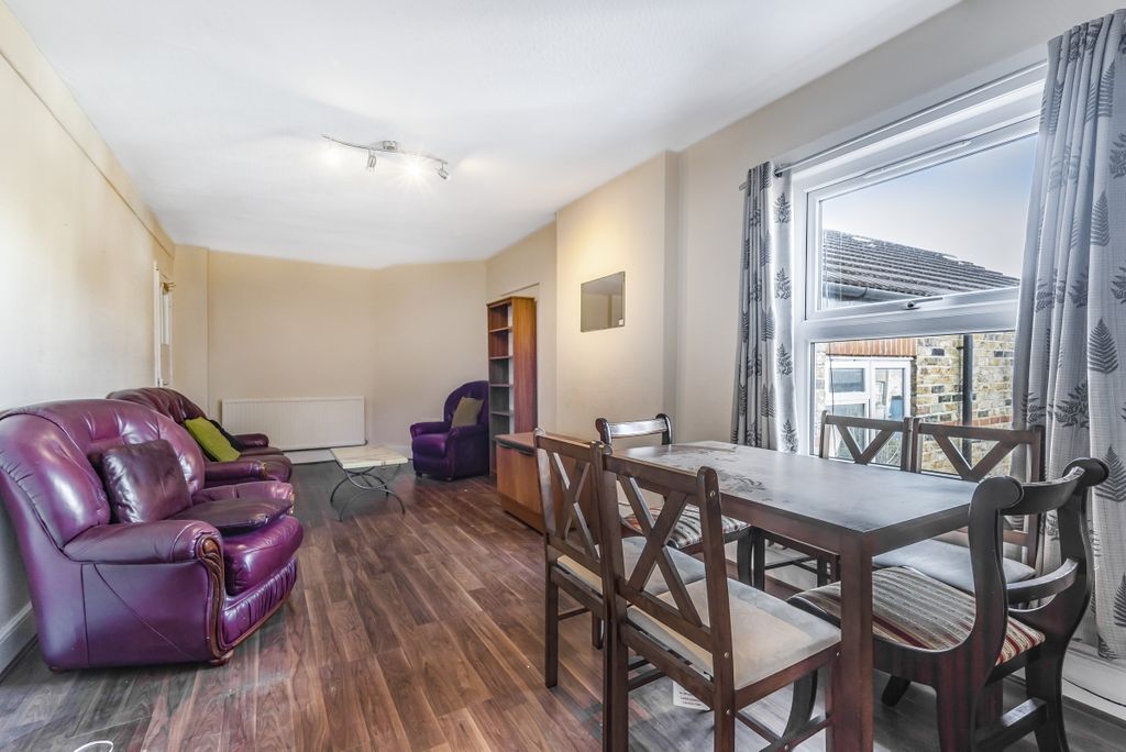 Property photo 1 of 7 449560 (2)