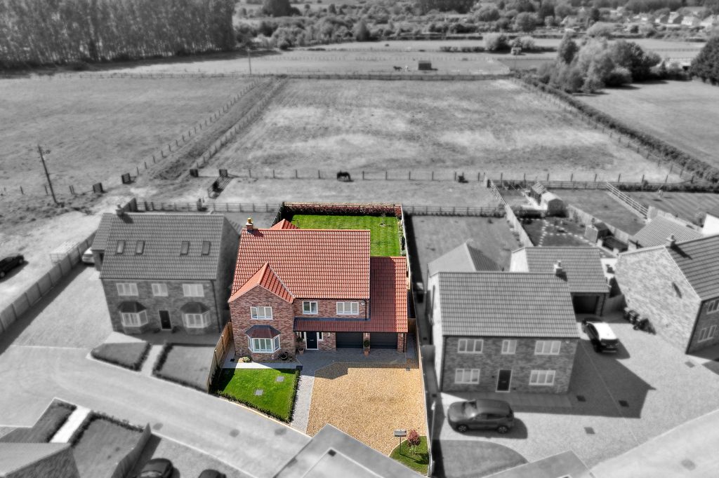 Property photo 1 of 47