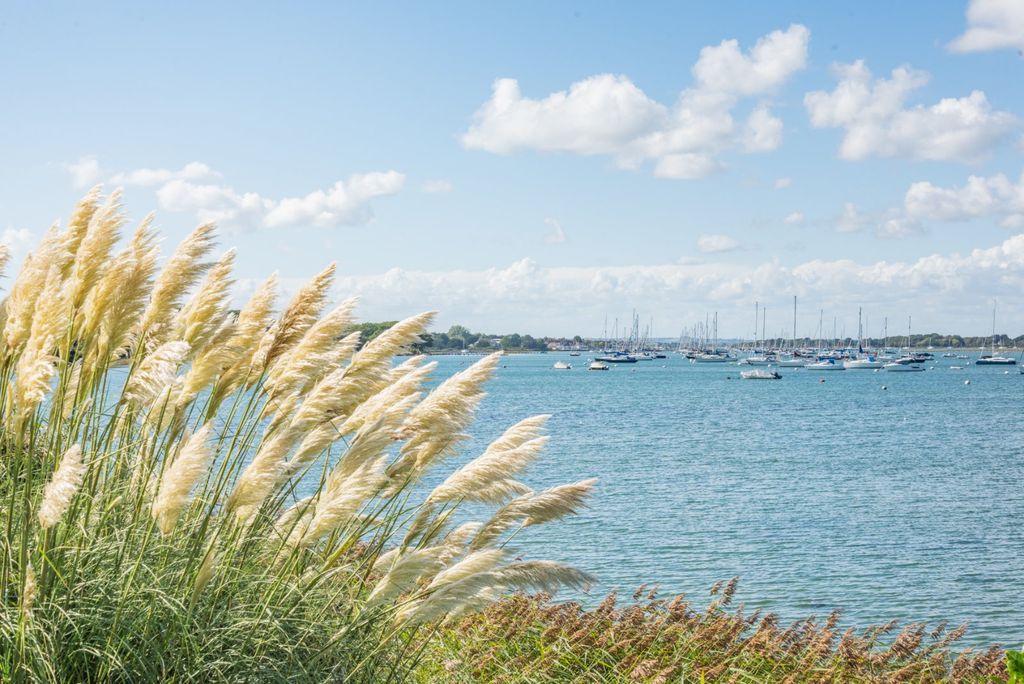 Property photo 2 of 18 Picture No. 07