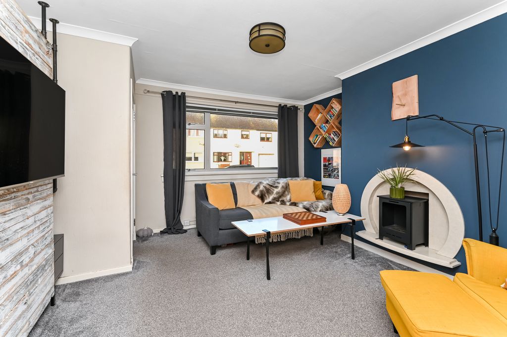 Property photo 2 of 16 Property Image 2