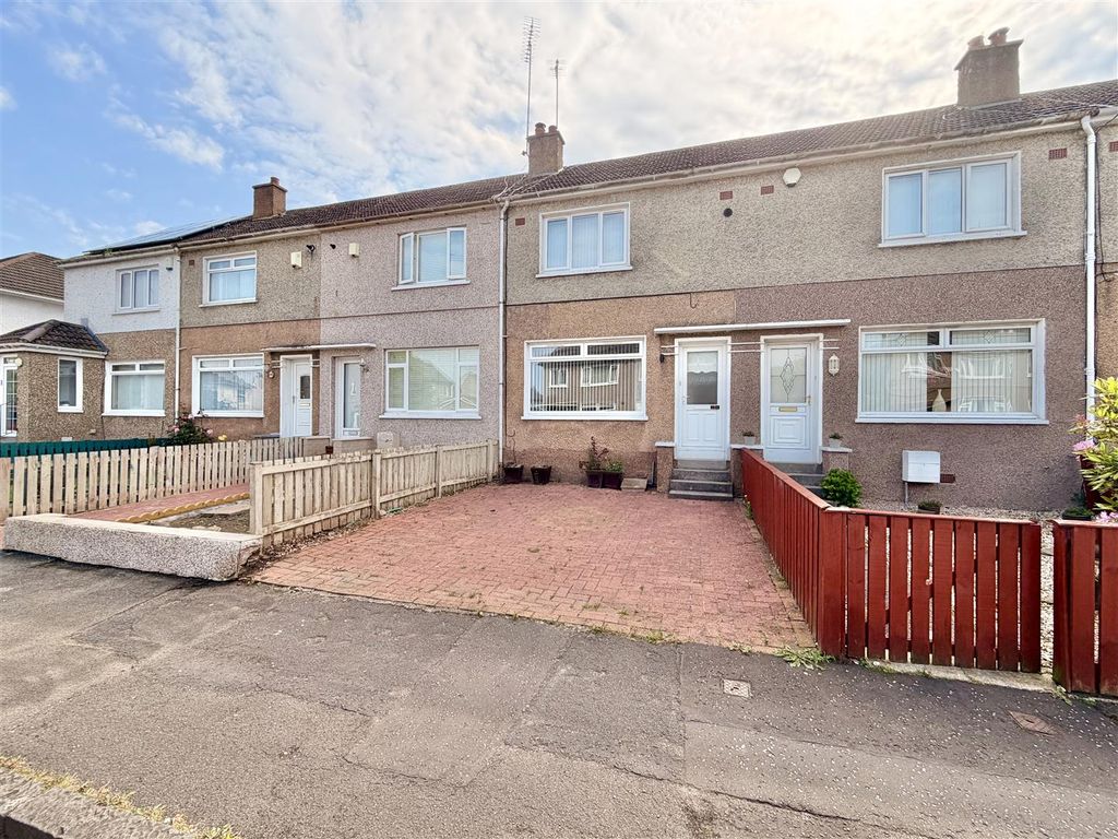 Property photo 1 of 12 External
