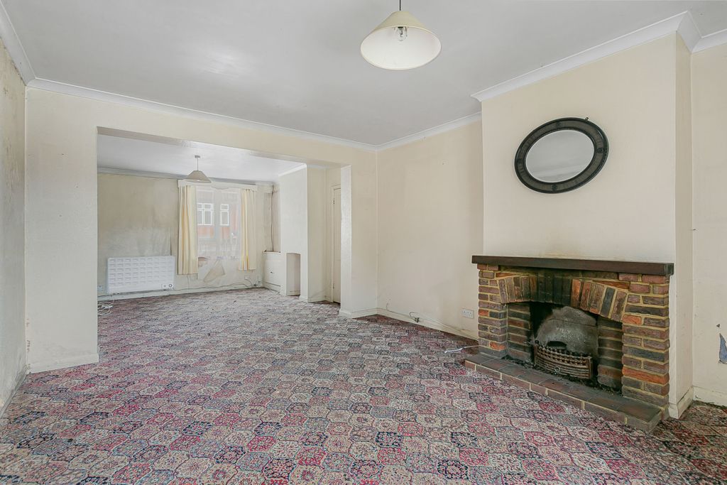 Property photo 2 of 27 Reception Room