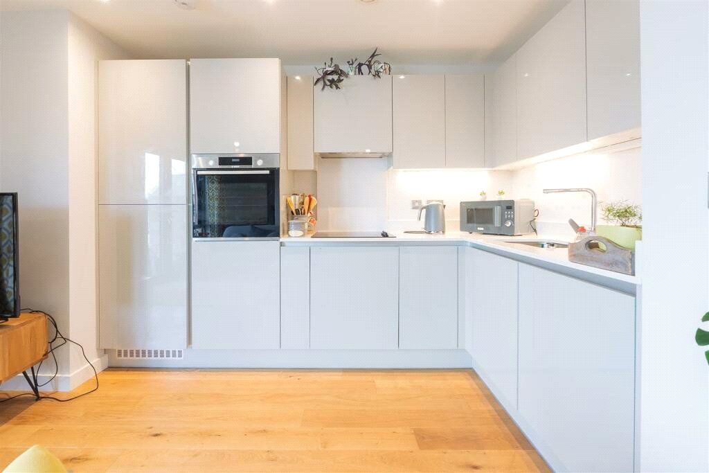 Property photo 2 of 10 Picture No. 23