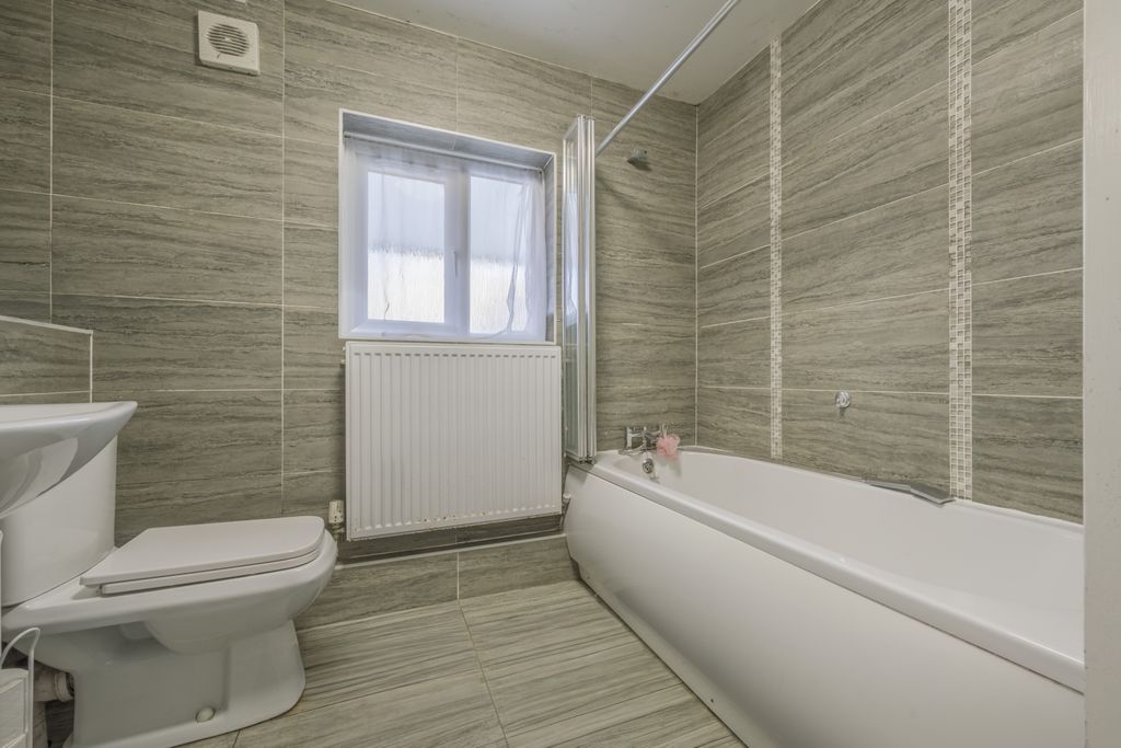 Property photo 3 of 13 Dsc_8771Hdr-Edit