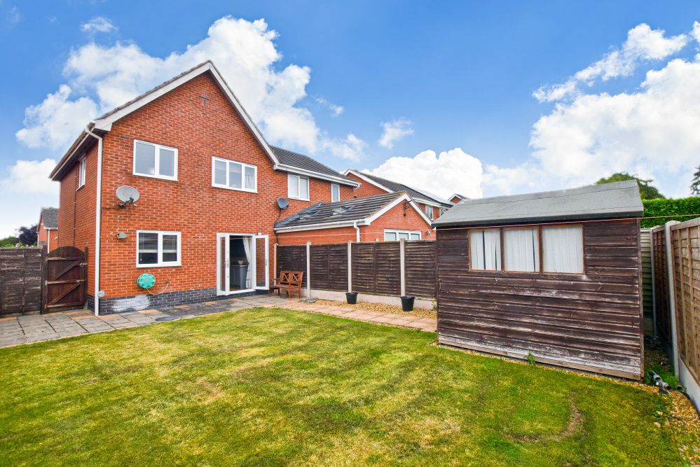 Property photo 2 of 19 Rear Aspect