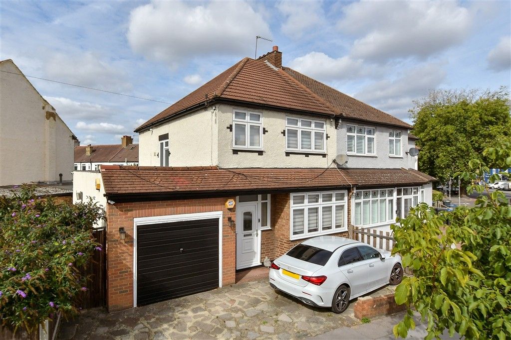 Property photo 1 of 10 External (Web)
