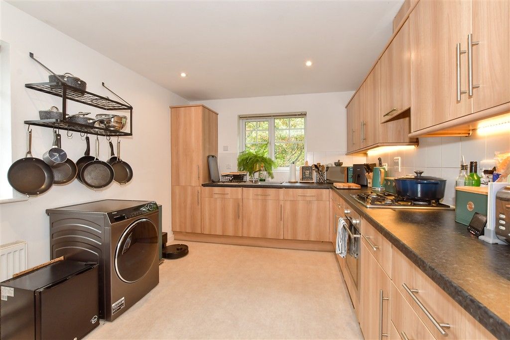 Property photo 2 of 12 Lounge/Kitchen