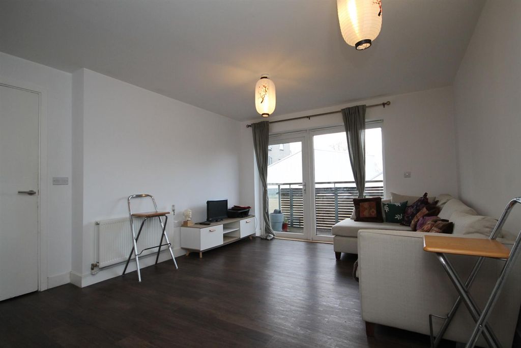 Property photo 2 of 11 Img_7864.Jpg