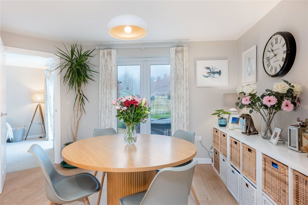 Property photo 3 of 18 Picture No. 05