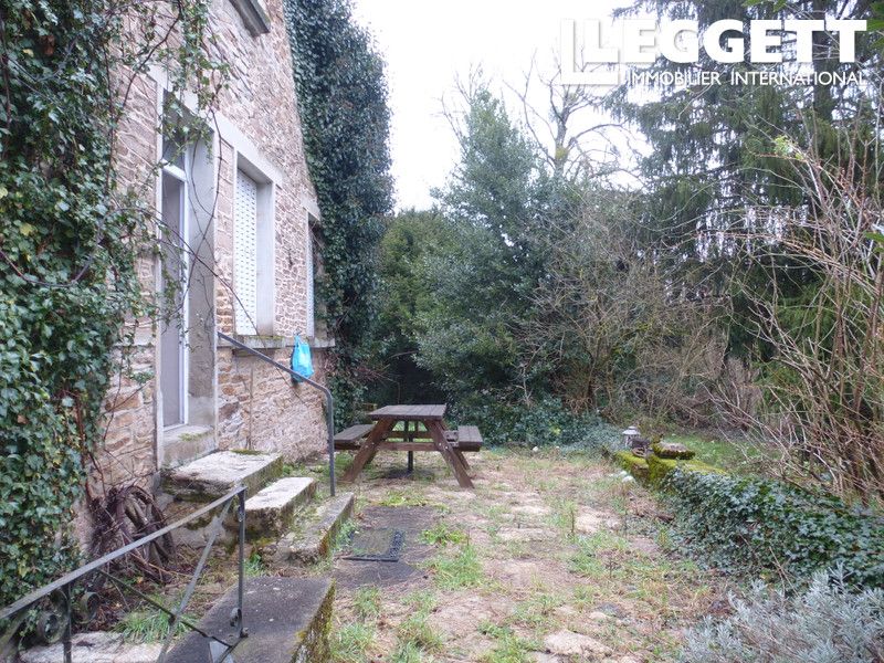 Property photo 3 of 10