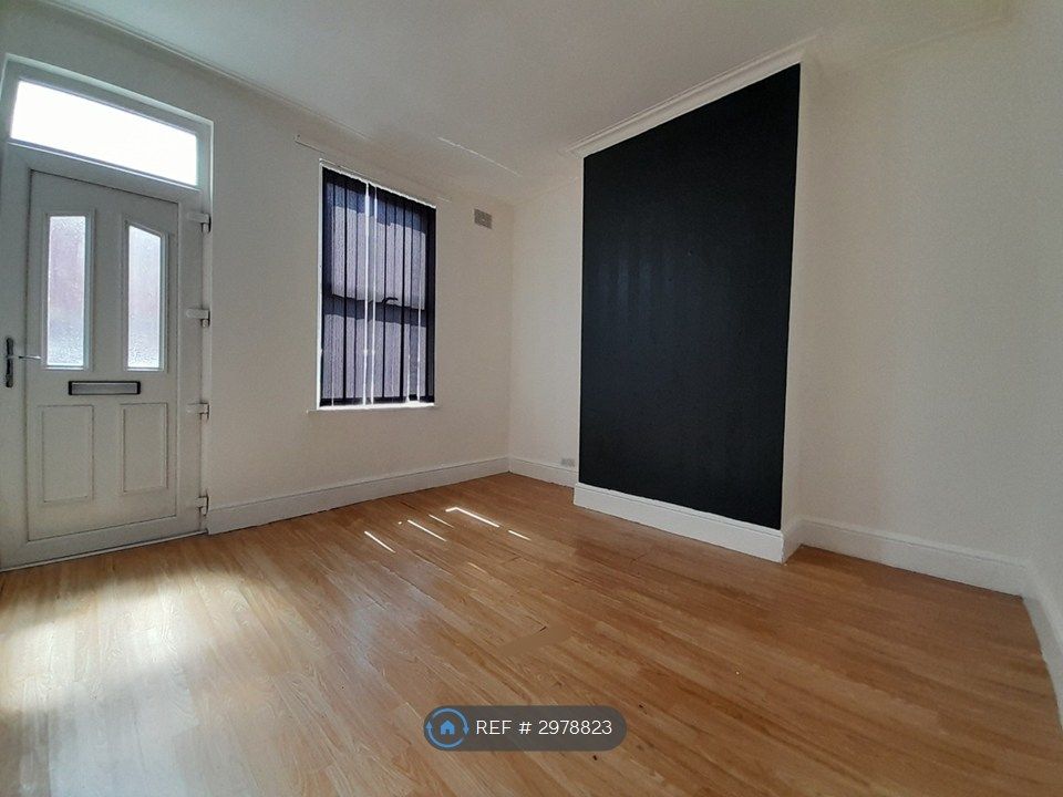 Property photo 3 of 8 Living Room