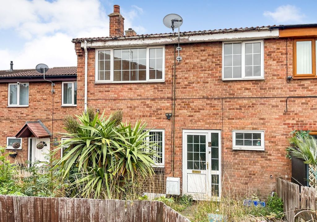 Property photo 2 of 16