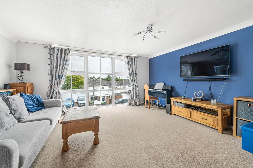 Property photo 3 of 19 Picture No. 08