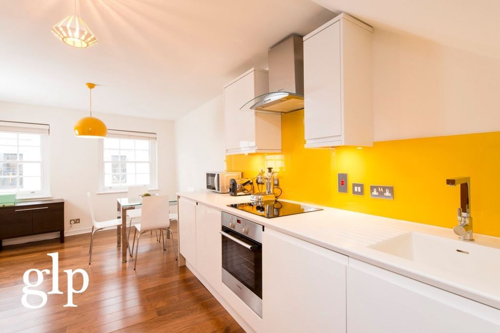 Property photo 3 of 9 987344