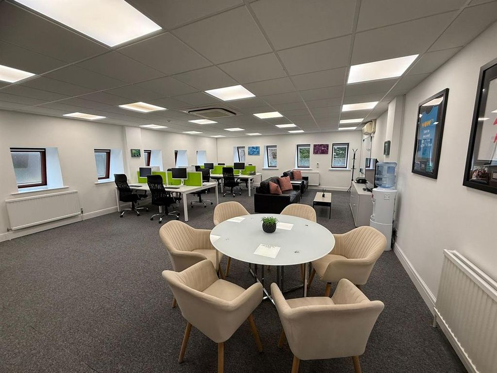 Property photo 2 of 5 Photo