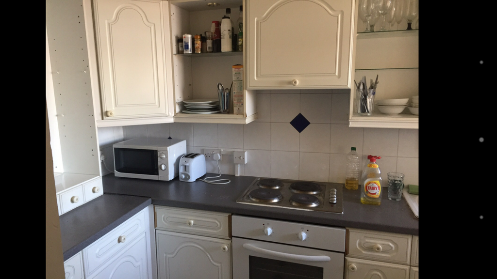 Property photo 1 of 4
