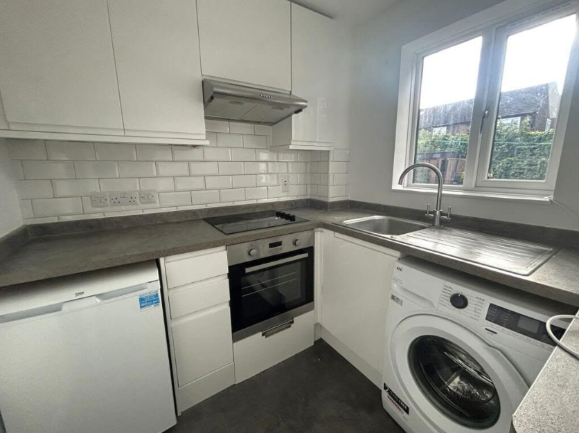 Property photo 1 of 4