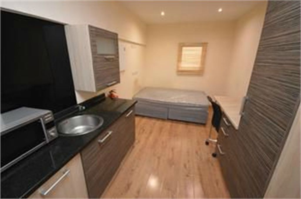 Property photo 1 of 4