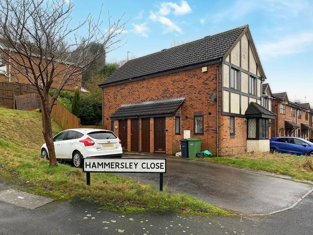 Property photo 1 of 20 Front