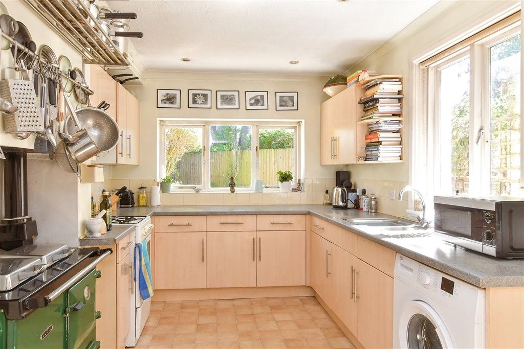 Property photo 1 of 12 Kitchen