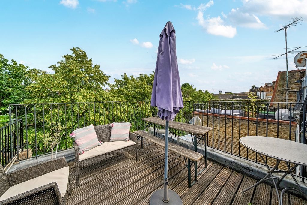 Property photo 1 of 15 Terrace