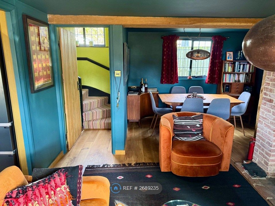 Property photo 3 of 24