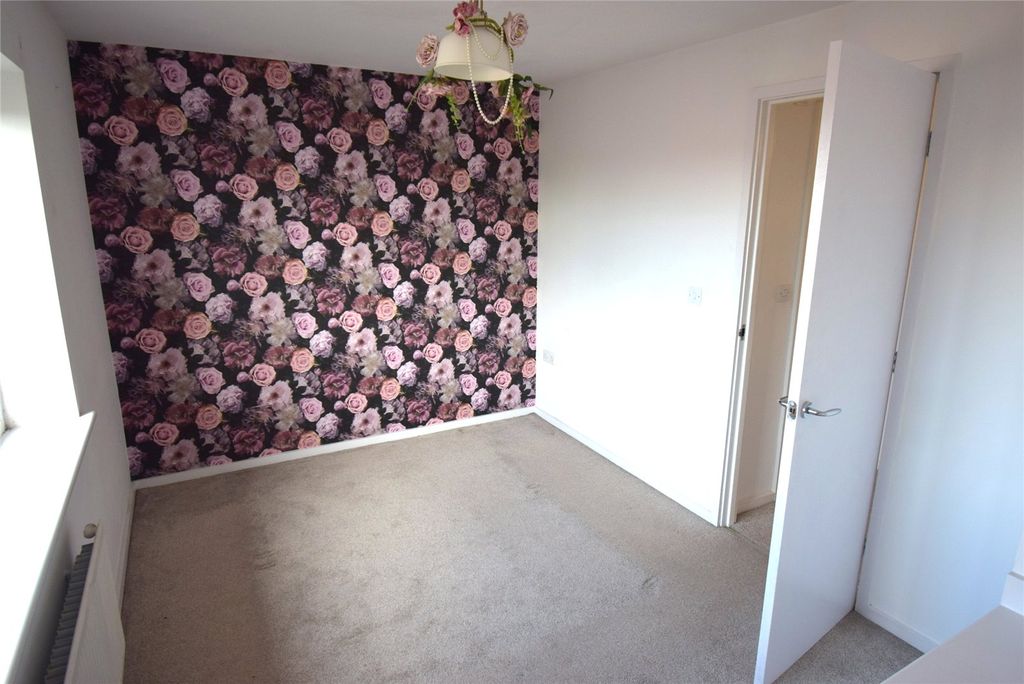 Property photo 2 of 5 Picture No. 04