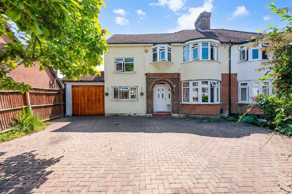 Property photo 1 of 12