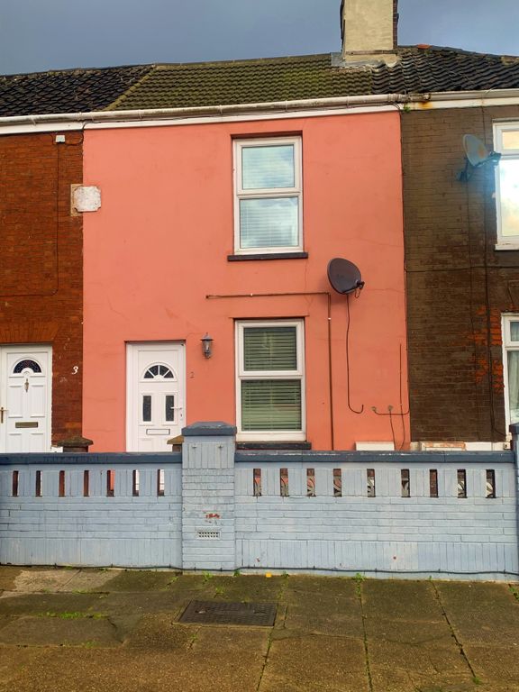 Property photo 1 of 6 Front