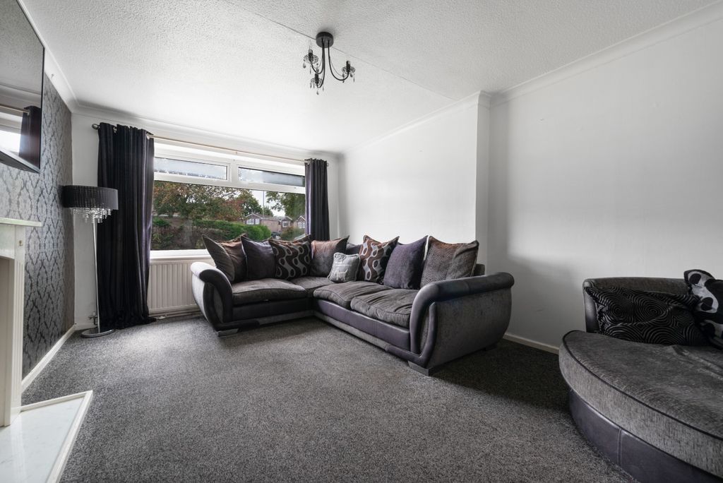 Property photo 2 of 23 4414905
