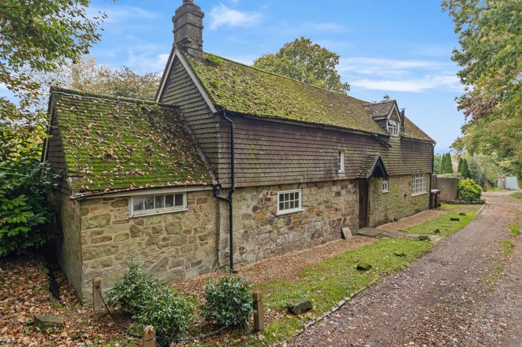 Property photo 2 of 28 Front