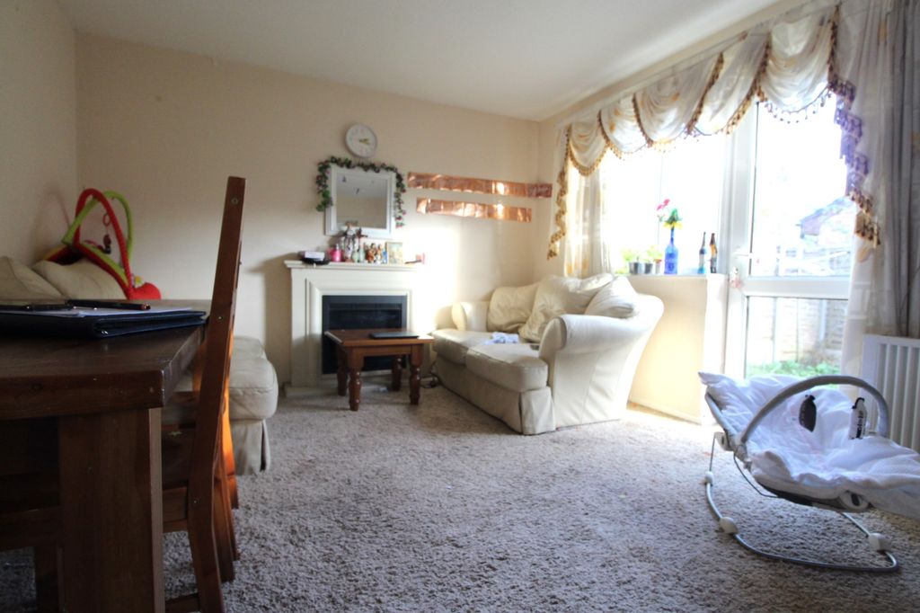 Property photo 3 of 7 Img_0321