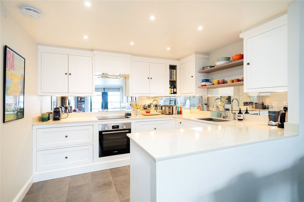 Property photo 1 of 13 Picture No. 07
