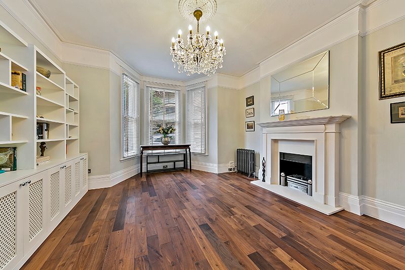 Property photo 2 of 20