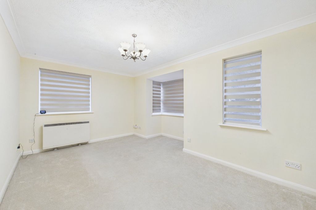 Property photo 3 of 7 Picture No. 04